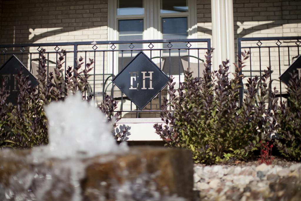 Elm Hurst Inn & Spa Ingersoll Екстер'єр фото
