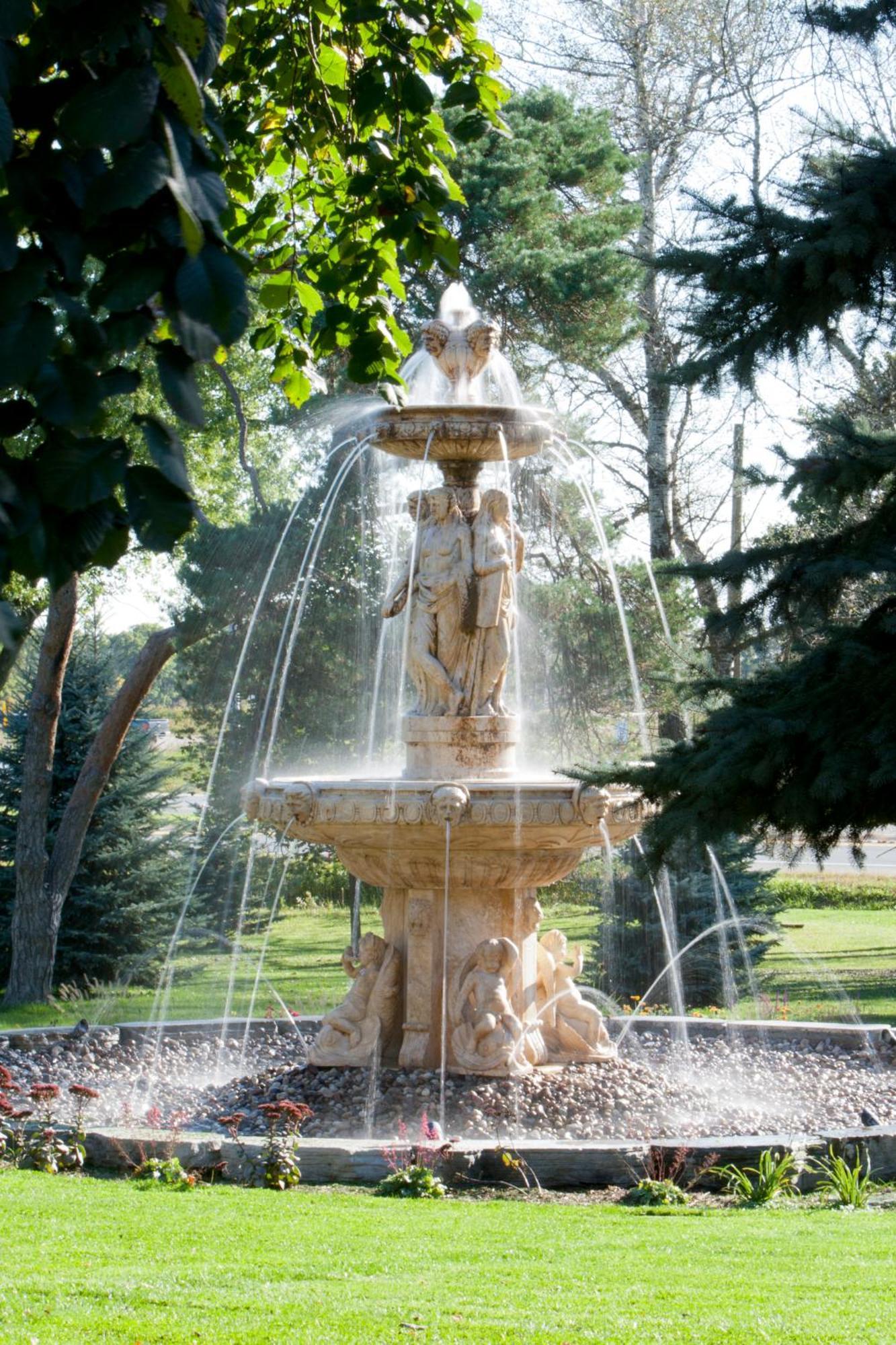 Elm Hurst Inn & Spa Ingersoll Екстер'єр фото