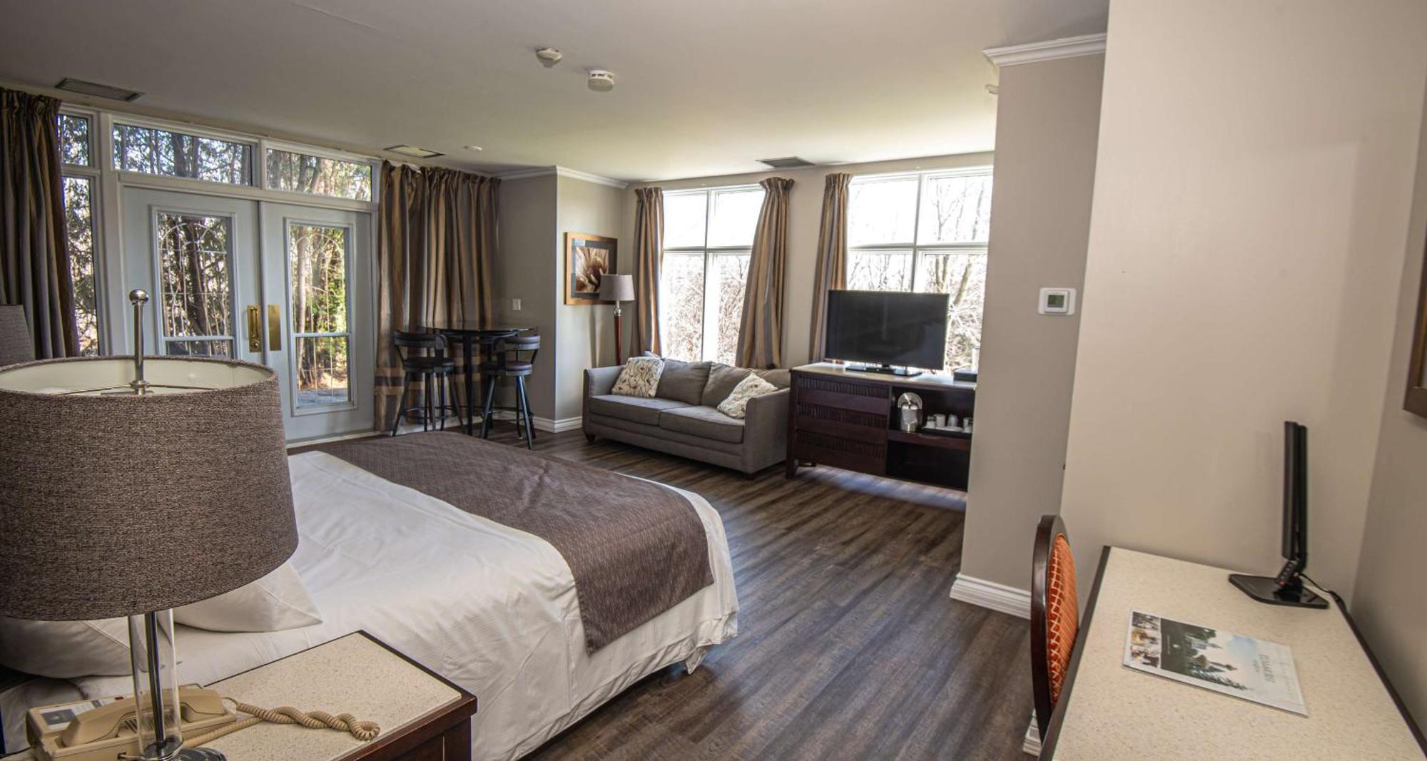 Elm Hurst Inn & Spa Ingersoll Екстер'єр фото