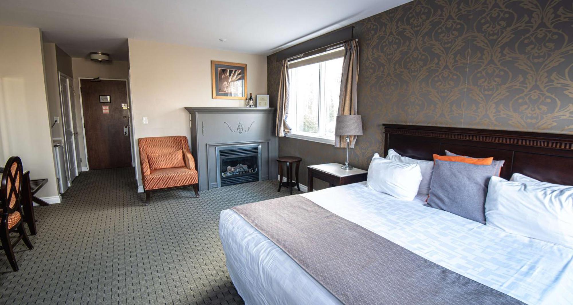 Elm Hurst Inn & Spa Ingersoll Екстер'єр фото