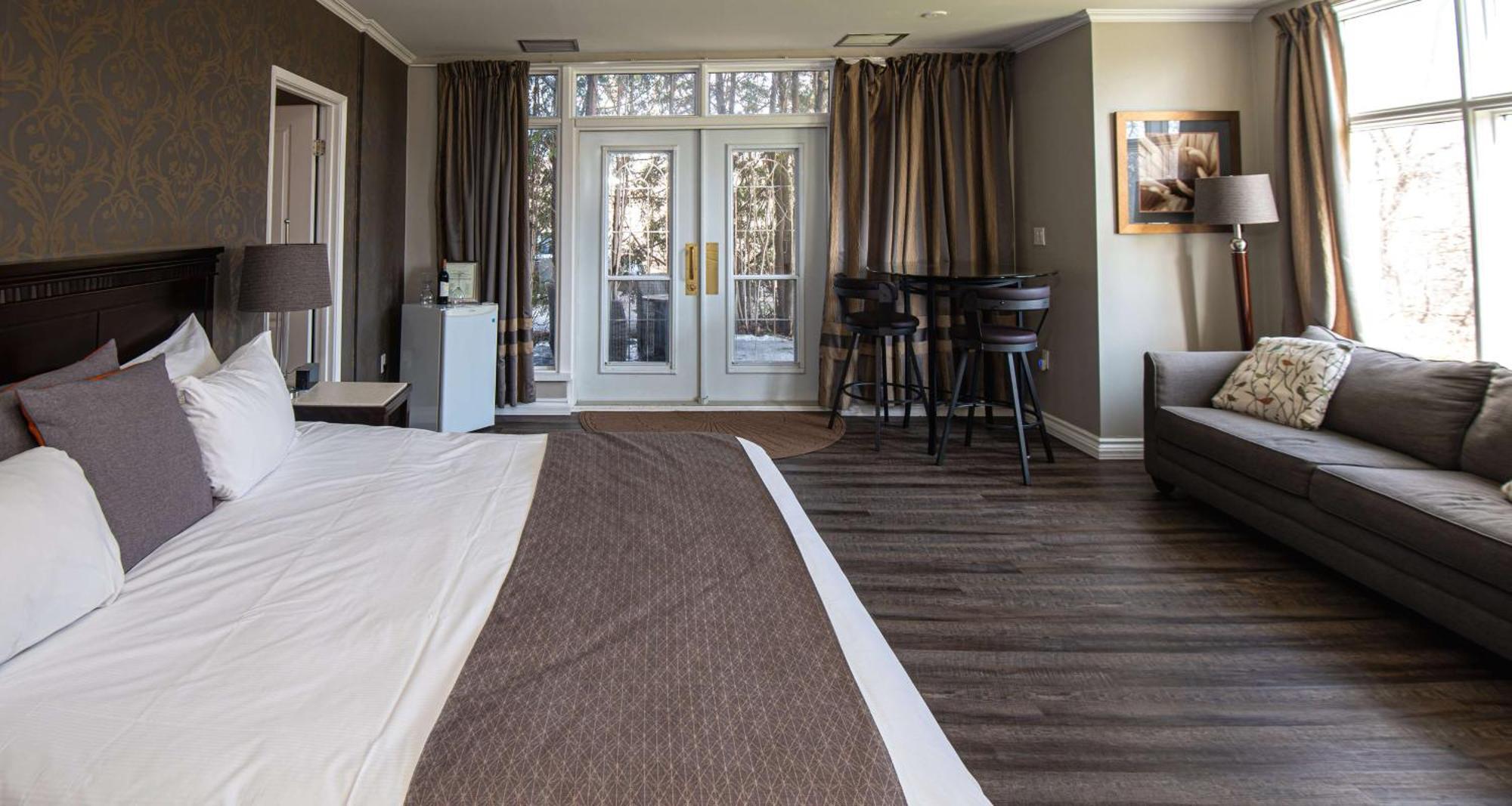 Elm Hurst Inn & Spa Ingersoll Екстер'єр фото